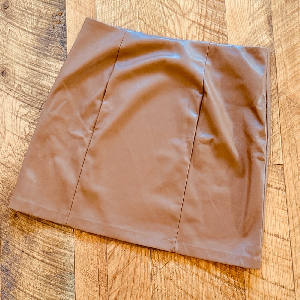 Loft faux leather skirt